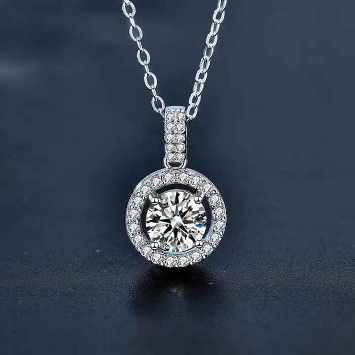 Collier pendentif rond en argent 925 avec moissonite blanche ou grise pour homme et femme pour les occasions spéciales
