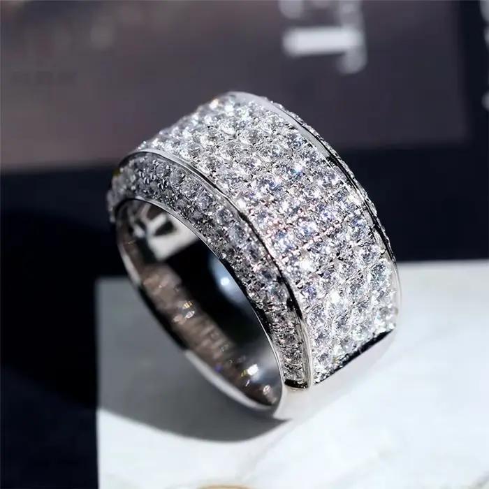 Bague Vintage en or blanc 18 carats avec diamant