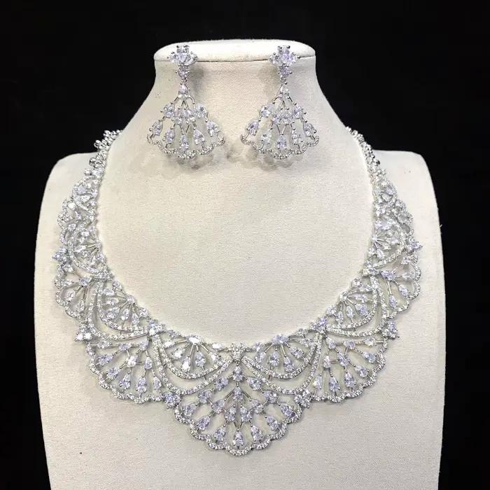 Ensemble de bijoux de mariage en zircon et strass élégant pour femmes occasions spéciales mariage fête cadeau quotidien