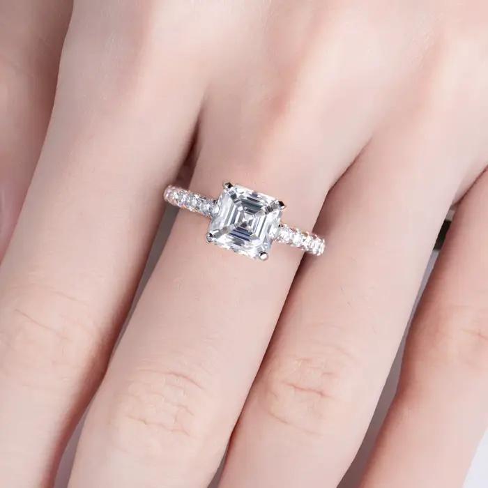Bague de fiançailles en moissanite taillée Asscher de 3ct pour femmes AnuJewel en argent sterling 925
