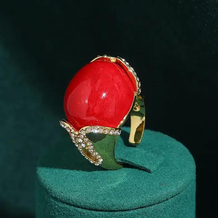 Bagues ovales vintage en agate rouge pour femme, bijoux de luxe Art Déco avec strass couleur or, marque de mode pour filles, cadeau de haute qualité pour fête