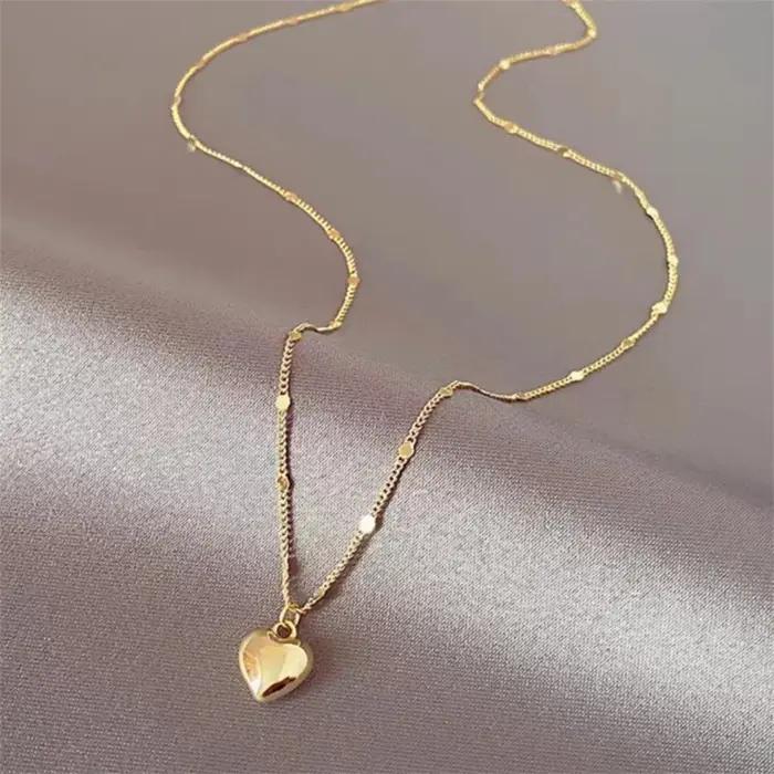 Collier avec pendentif d'amour Simple pour femmes, chaîne de clavicule, ras du cou tendance, couleur or, bijoux à la mode, cadeau personnalisé