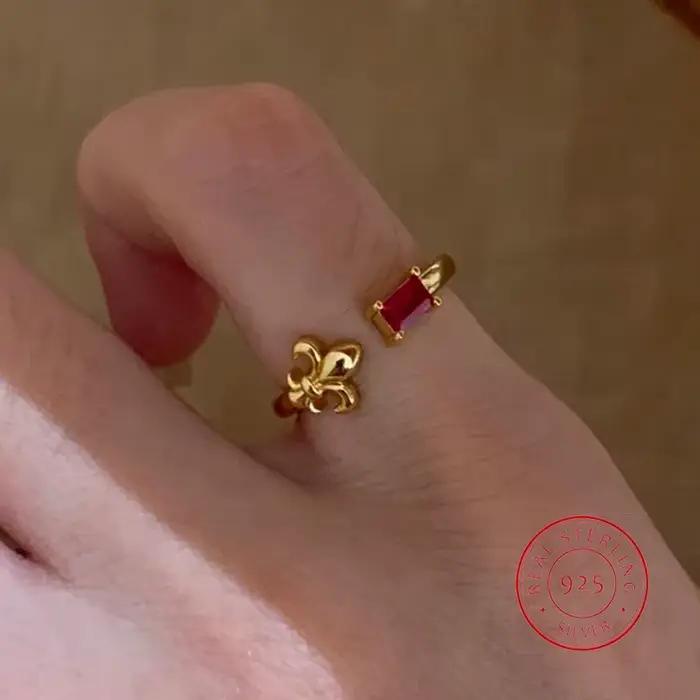 Bague Pinky en or Iris rubis de Style Royal pour femmes, bague sceau Vintage, bijoux de fête d'anniv