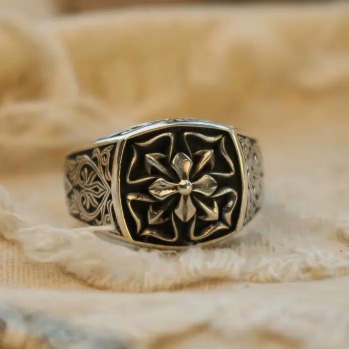 Bague trèfle à quatre feuilles en argent thaïlandais Vintage pour hommes, personnalité polyvalente, croix, cœur, motif d'herbe, bijoux de doigt réglables