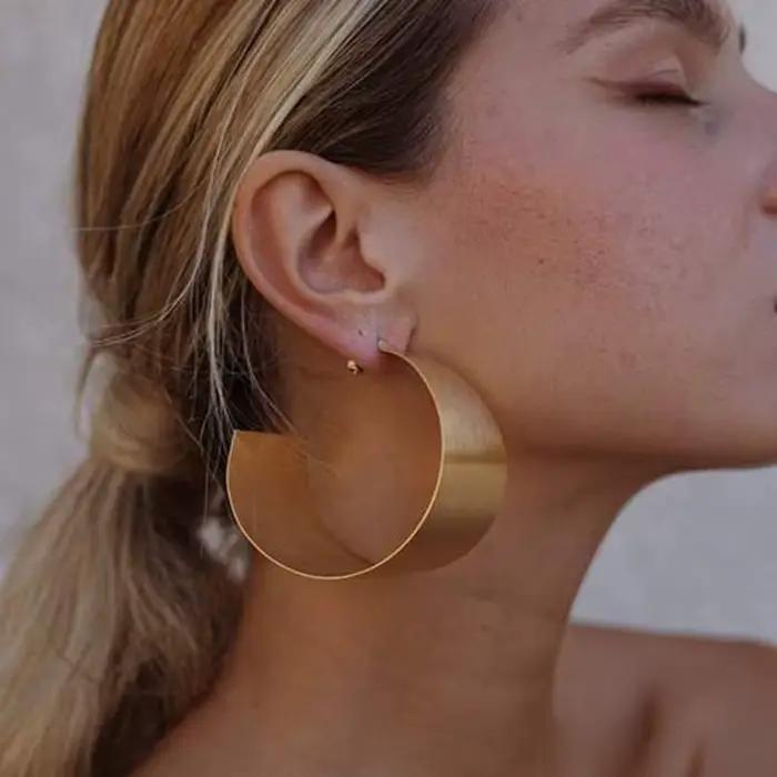 Boucles d'oreilles créoles pour femmes, couleur or, grand pendentif, boucles d'oreilles pendantes