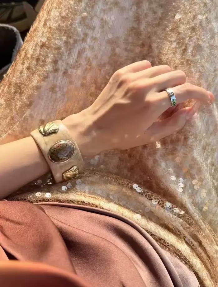 Bijoux européens et américains – bracelet en résine métallique émail personnalisé en forme de cœur, haut de gamme et de style simple