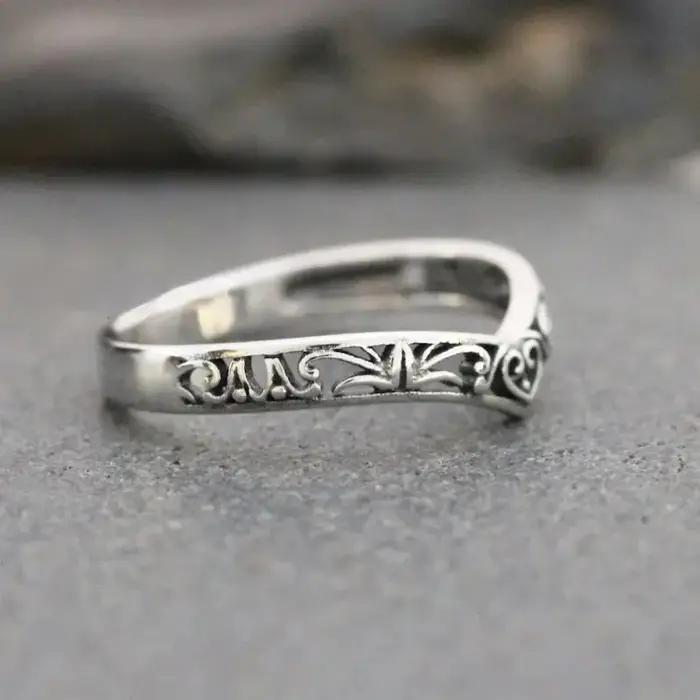 Huitan – bague Design ajouré délicat pour femme