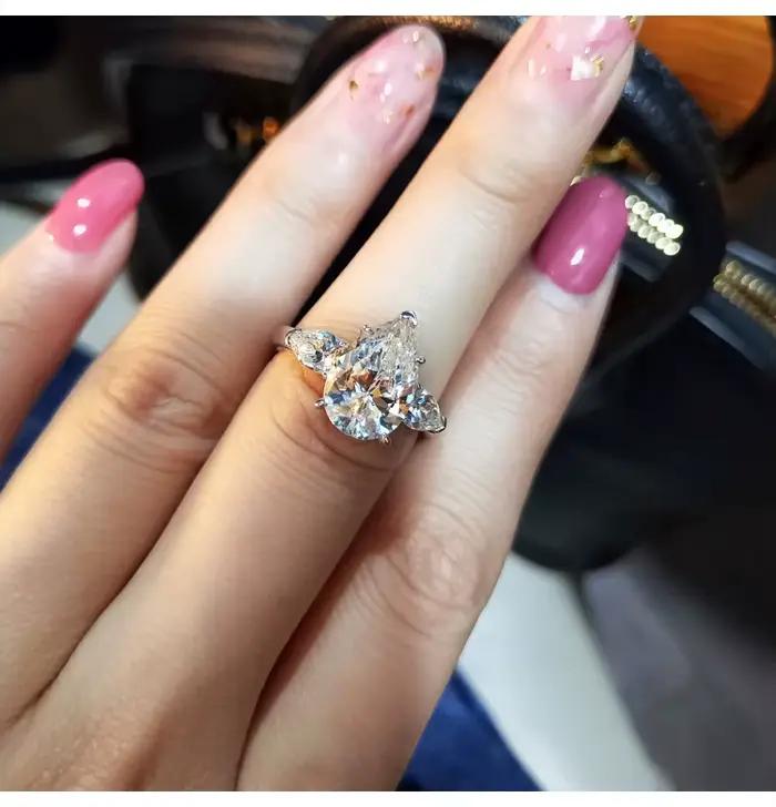 Huitan – bagues de luxe en cristal goutte d'eau CZ, bague de fiançailles pour femme, cadeau de mariage, d'anniversaire, de fête, bijoux à la mode