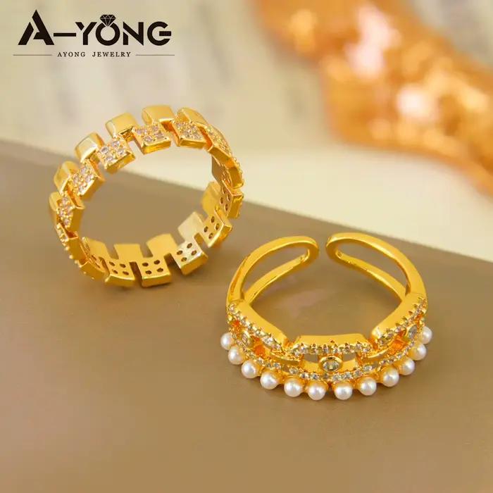 Bague de cocktail vintage marocaine plaquée or 24 carats sertie de zirconium blanc élégante à offrir pour femme occasions spéciales