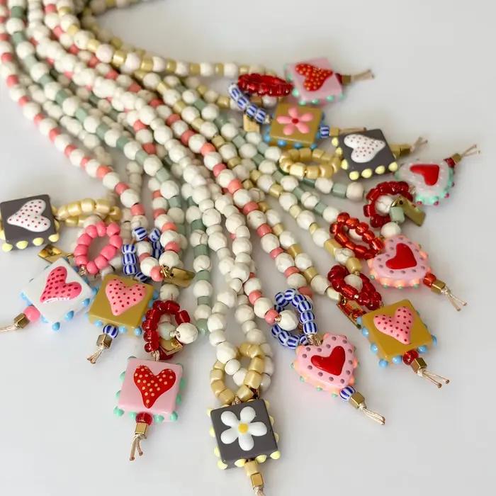 Collier de perles turquoise blanches françaises européennes et américaines