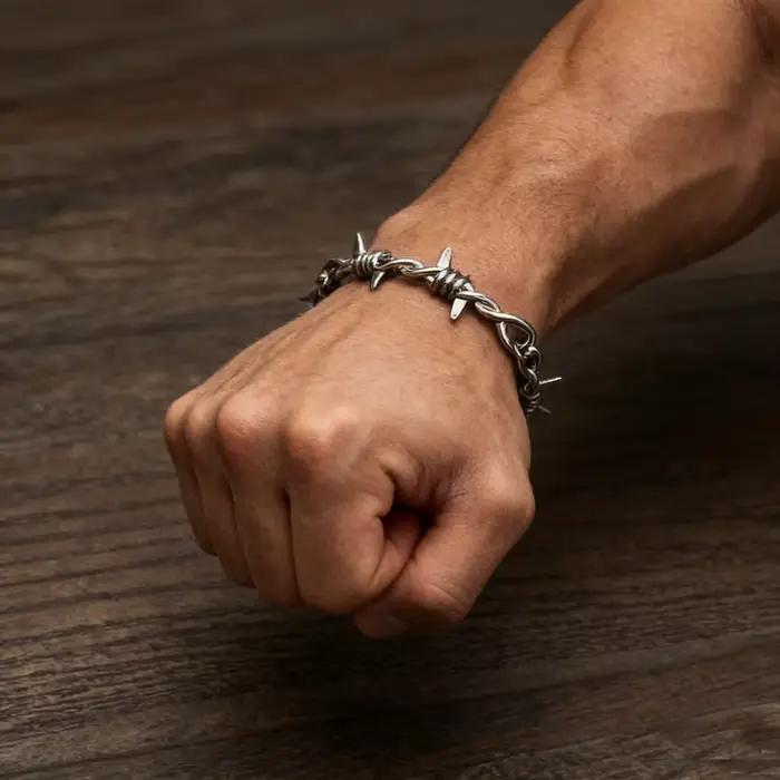 Bracelet Gothique Chaîne Fil Barbelé pour Hommes et Femmes, Bracelet Maillons Cubains Réglable Style Punk Emo, Bijoux