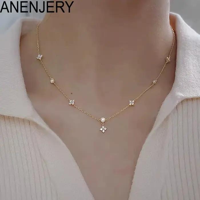 ANENJERY incrusté Zircon quatre feuilles fleur chaîne collier pour les femmes nouvelle Niche lumière de luxe mode chaude colliers ras du cou accessoires
