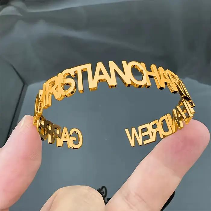 Bracelet personnalisé avec nom, bracelet en acier inoxydable personnalisé, bracelet ouvert en or 18 carats pour femme, cadeau pour la fête des mères