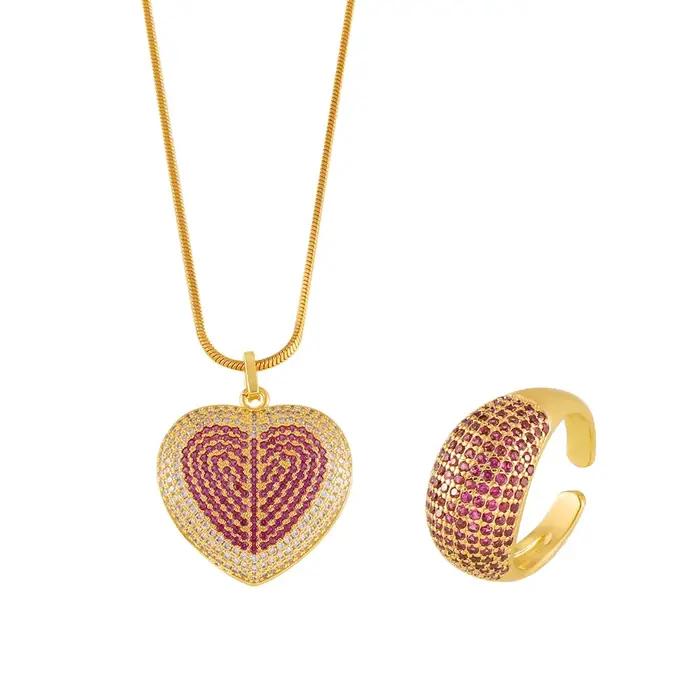 Ensemble Collier et Bague Tendance en Acier Inoxydable Plaqué Or avec Pendentif Cœur en Zircon Rose Rouge pour Femme, Bijoux de Mode Charmants, Vente en Gros