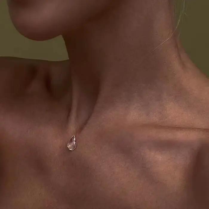 Collier série pompon en forme de goutte de rosée transparente, minimaliste, perles de colle goutte à