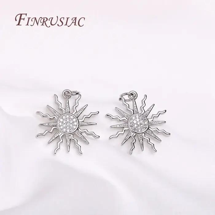 Pendentif en or plaqué or 18 carats