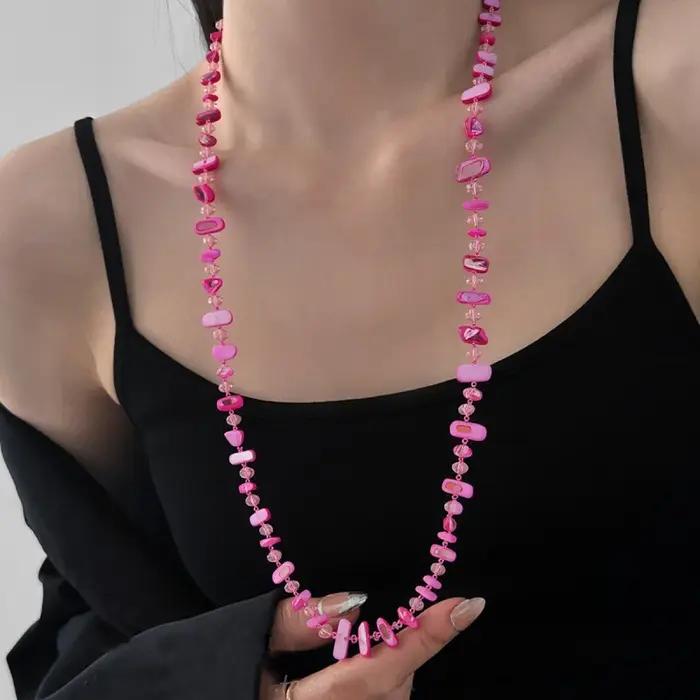 Collier long en coquillages naturels pour femme