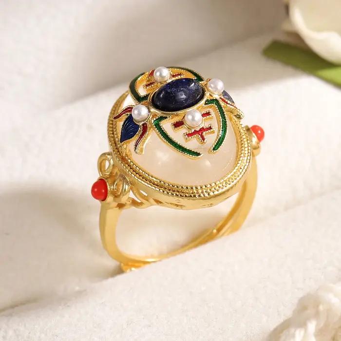 Bague bohème chic dorée pour femme avec émail coloré et pierre naturelle blanche pour toutes occasions romantiques et mignonnes