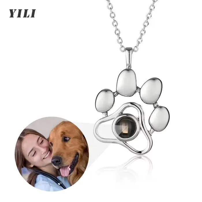 Collier de projection photo personnalisé « Je t'aime » en 100 langues, pendentif patte de chien comm