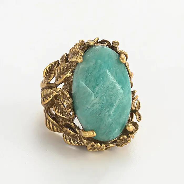 Bague émeraude vintage Nature Art | Plaqué or 18 carats et cuivre | Artisanat de réglage de la lunette