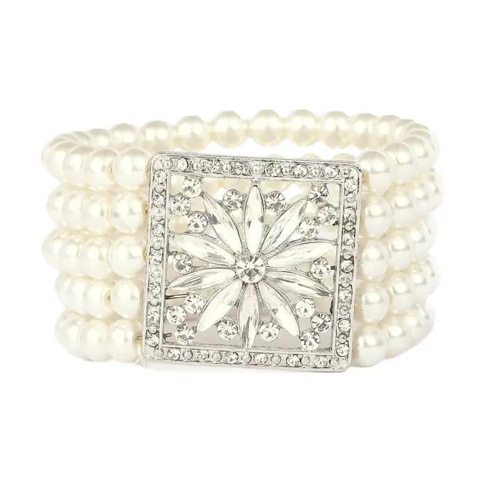Bracelet rétro multicouche en perles incrustées de diamants floral pour femmes occasions spéciales polyvalent