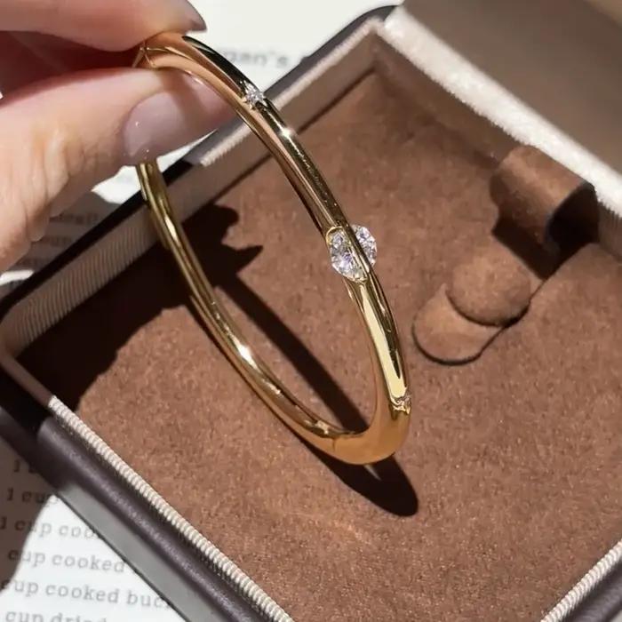 Bracelet jonc de luxe en zircon unique pour femme