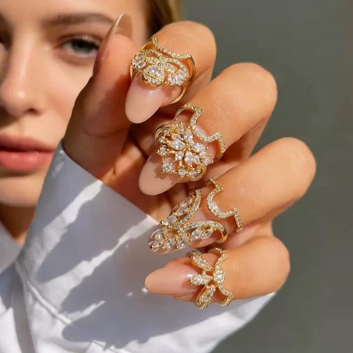 Bague d'ongle en zircon brillant exquise pour femme