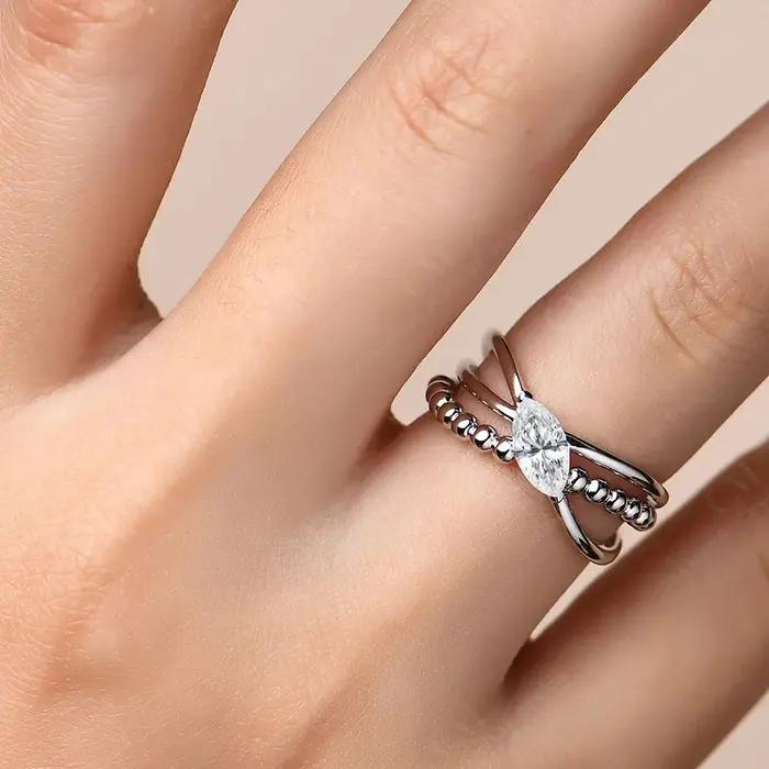 Bague Moissanite Charmante 2025 en argent sterling 925 pour femmes et hommes, coupe Marquise, pierre précieuse VVS1 à FL, cadeau de luxe pour occasions spéciales