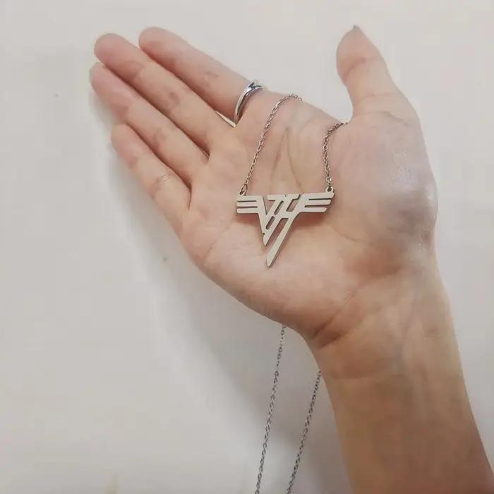Collier en acier inoxydable plaqué or pour femme, breloque VH, logo Van Halen, pendentif Mena, class