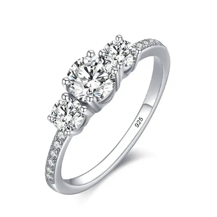 Bague ronde en argent Sterling 925 sertie de zirconium blanc élégante à offrir pour femme pour occasions spéciales mariage fiançailles anniversaire