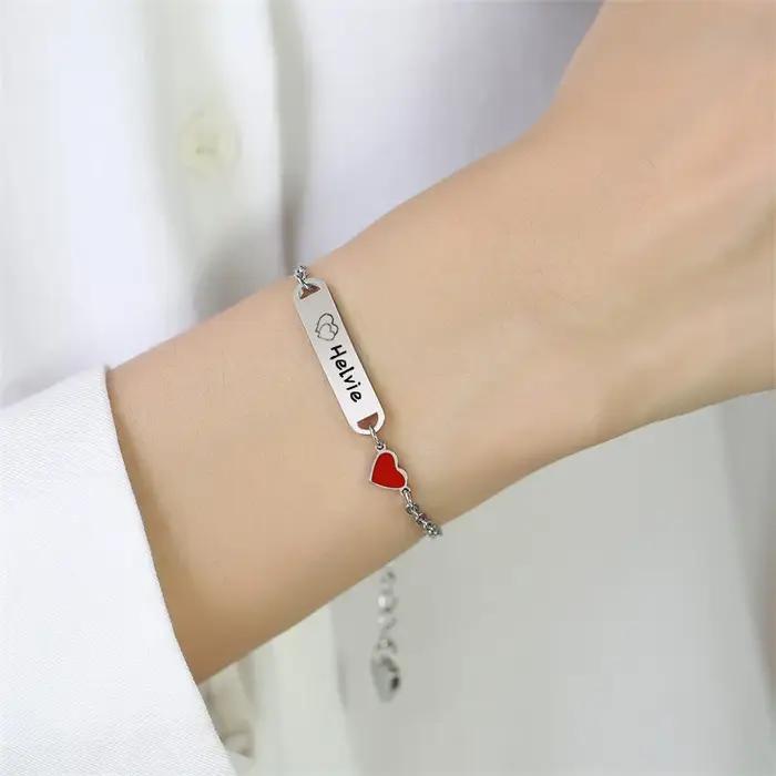 Bracelet personnalisé en or plaqué avec nom du bébé, bracelets d'identification pour filles, cadeau nouveau-né avec message personnalisé, bracelet tracker d'humeur en acier inoxydable