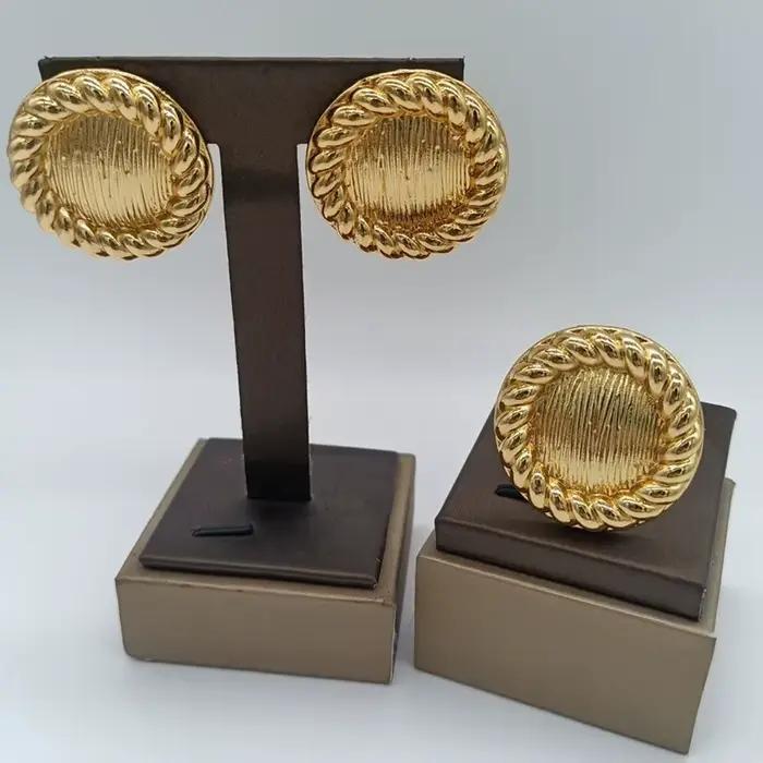 Ensemble de bijoux plaqués or de dubaï pour dames