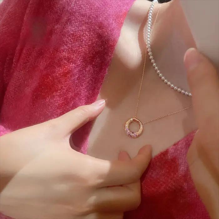Collier beignet en argent 925 serti de zirconium brillant élégant à offrir pour femmes occasions spéciales soirée anniversaire mariage