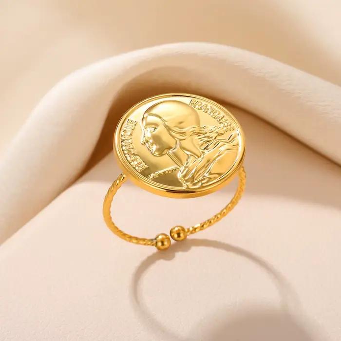 Bague en acier inoxydable couleur or avec portrait de Mariana, ajustable, élégante et romantique, idéale pour les occasions spéciales, cadeau pour femmes et hommes
