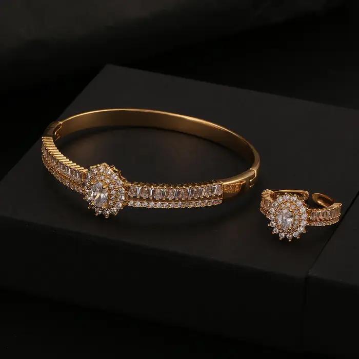 Ensemble de bijoux de luxe plaqué or 18 carats avec bracelet et bague en cristal halo tournesol et a