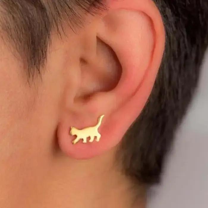 Boucles d'Oreilles Animales en Acier Inoxydable pour Femmes, Boucles d'Oreilles à Clous Minimalistes en Forme de Chat, Chien, Lapin, Hibou, Koala, Lion