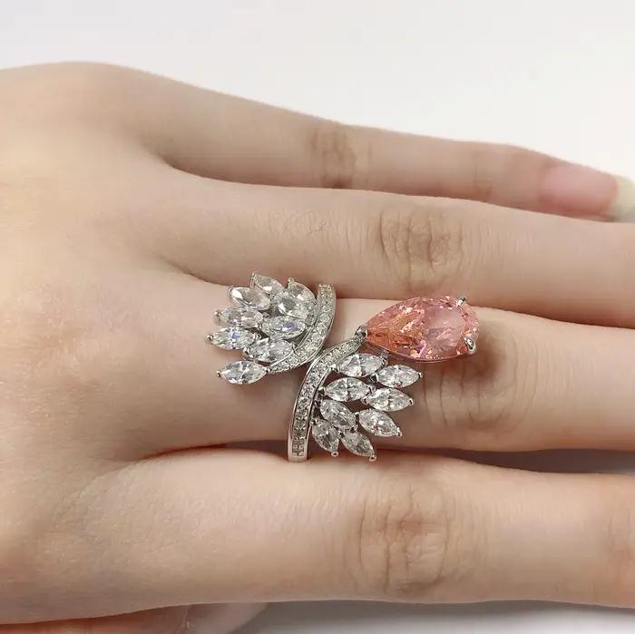Bague en grenat de diamant rouge coupe poire dramatique de 4Ct AU585, bague en or blanc 14K, bijoux d'anniversaire de mariée pour elle 188R