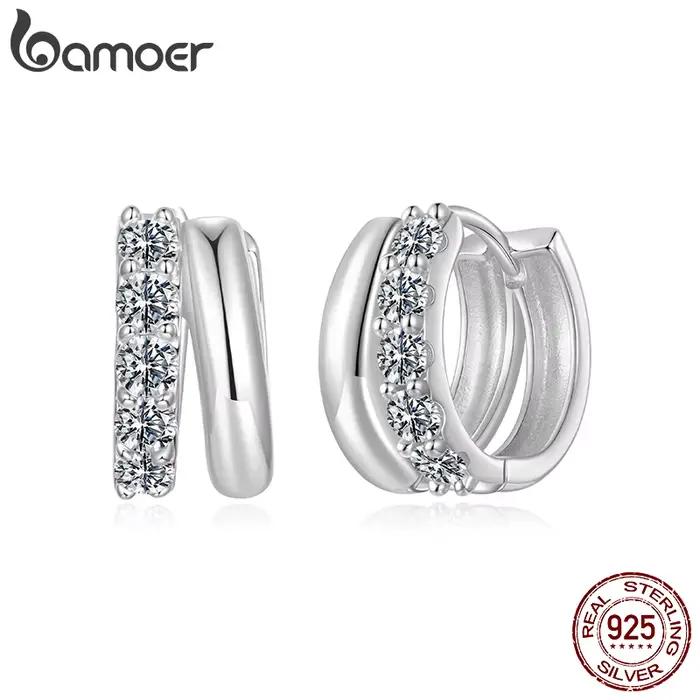 BAMOER 0.3CT Double couche Moissanite Huggies boucle d'oreille, 925 en argent Sterling étincelles boucle d'oreille pour les femmes bijoux hypoallergéniques