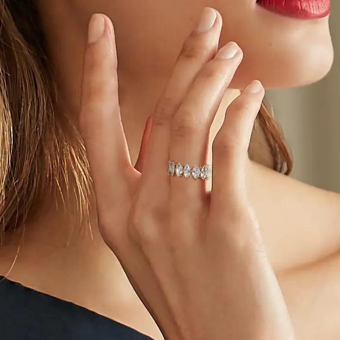 Vnox-Bague de fiançailles en cristal pour femme, bijou de luxe en forme de cubique, cadeau pour elle