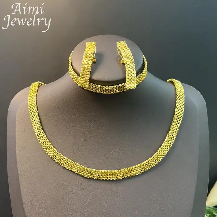 Ensemble de bijoux classique plaqué or 18 carats pour femmes, collier, boucles d'oreilles et bracelet pour mariage et soirées spéciales