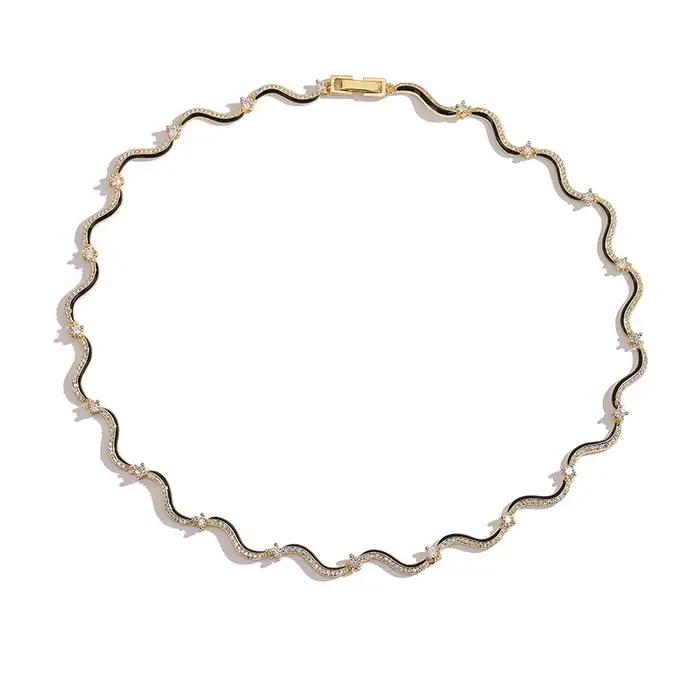 Parures de bijoux plaqué or 18 carats avec chaînes en émail