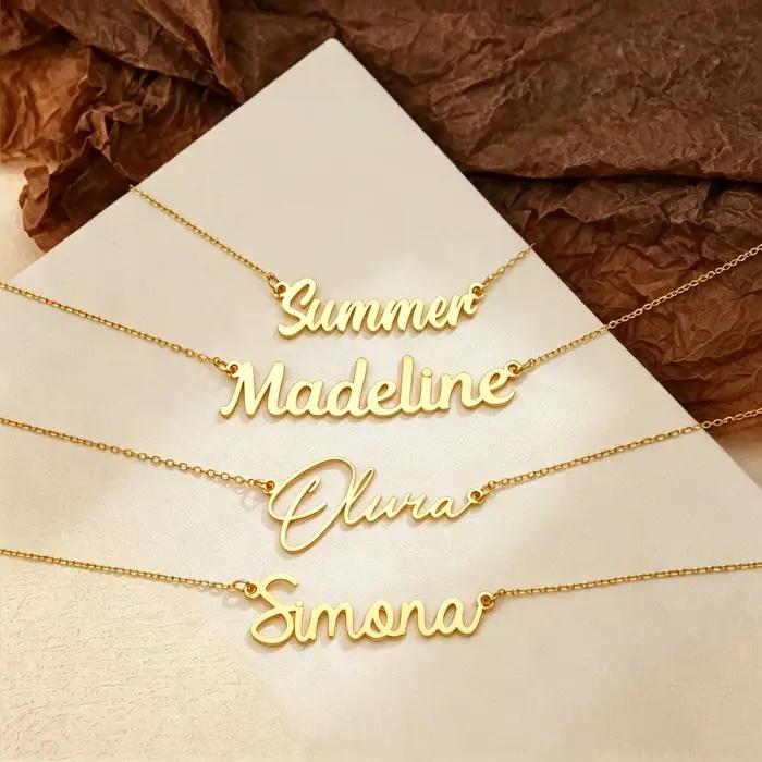 Collier personnalisé avec nom pour femmes et hommes – Pendentif lettre cursive sur mesure