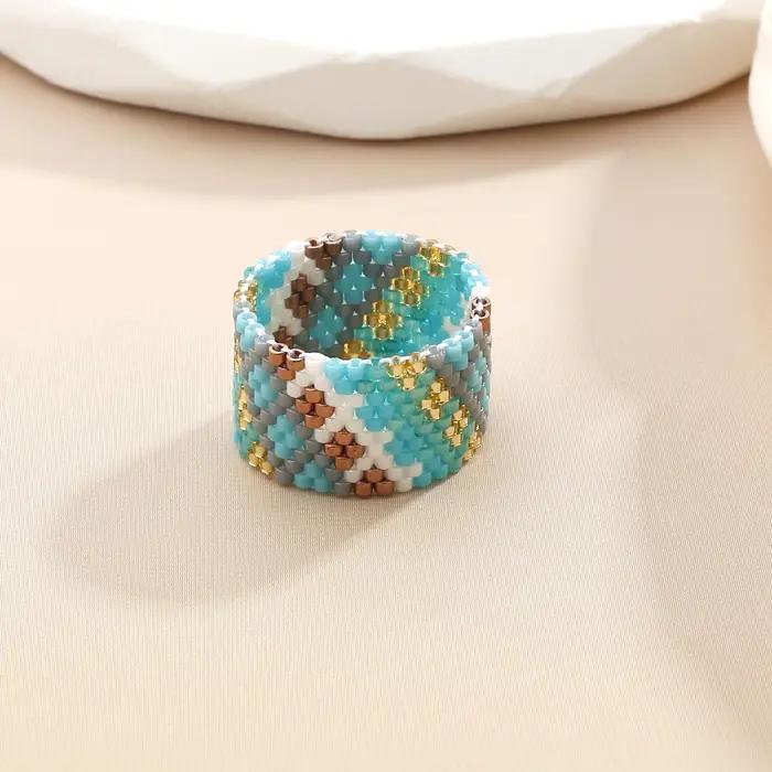 Bague Miyuki bleue bijou moderne en perles pour femmes élégante à offrir pour diverses occasions spéciales
