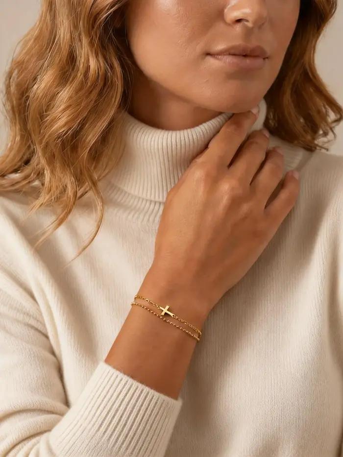 Bracelet croix double couche en acier inoxydable plaqué or, chaîne à maillons, bijou de prière pour femmes, cadeau pour occasions spéciales, mariage, anniversaire, Noël