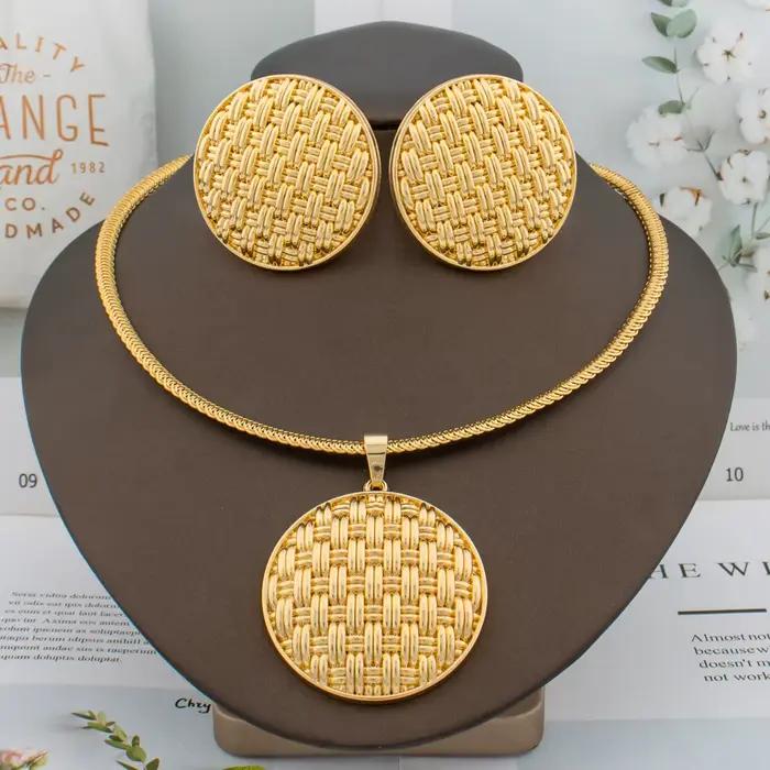Grand ensemble de bijoux plaqué brésilien pour femmes