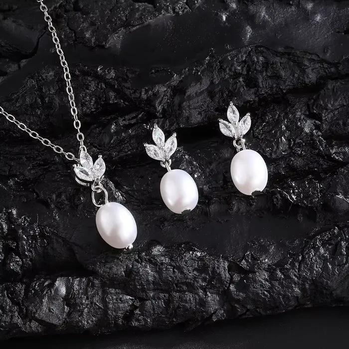 ZAKOL élégant brillant Zircon Imitation perle pendentif boucle d'oreille collier ensemble pour les femmes de luxe fête bijoux cadeaux