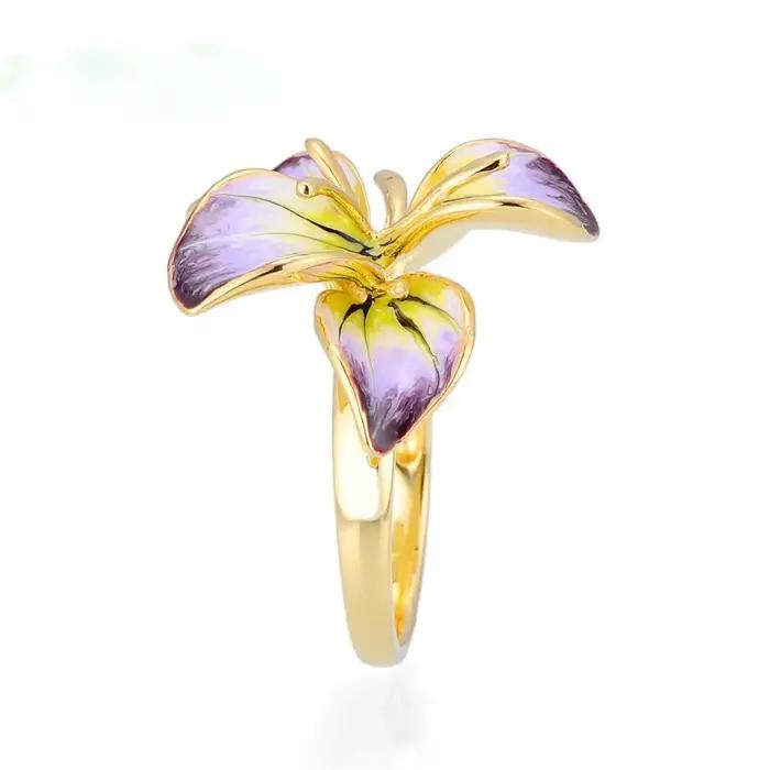 Bague de mariage bohème pour femme grande fleur or jaune émail violet et zirkonium élégante pour soirées et grandes occasions