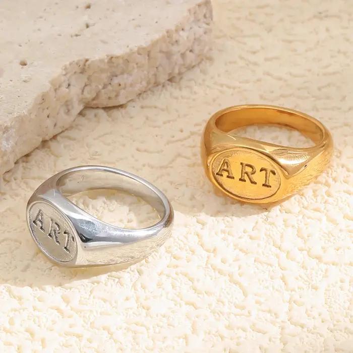 Bague Signet en Acier Inoxydable Plaquée Or 18K pour Femmes et Hommes Occasions Spéciales Minimaliste Unique