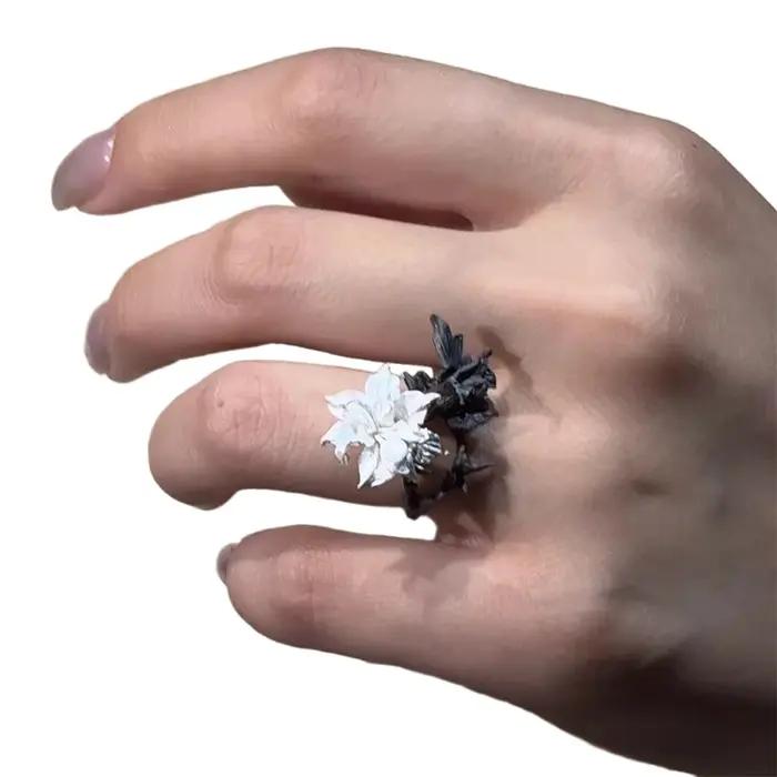 Bague Mandala Exquise Noir Blanc Bijou Unique Personnalité Accessoire Mode Occasions Spéciales Femme