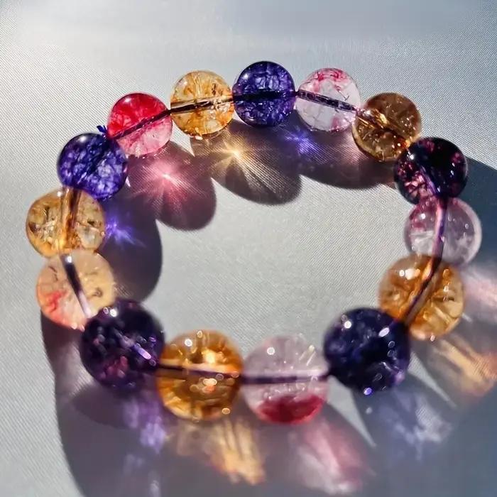 Bracelet en cristal fait à la main pour homme et femme avec perles et finition métallique violette pour occasions spéciales et cadeaux d'anniversaire